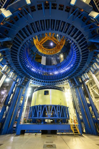 Artemis IV Forward Skirt Moves to Vertical Assembly Center for Next Phase of Production