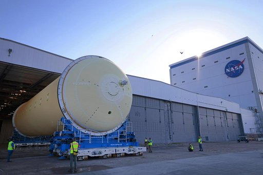 Artemis III Liquid Hydrogen Tank Moves to Next Phase of Production