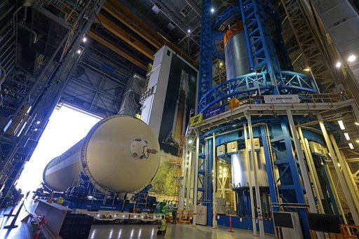 Artemis III Liquid Hydrogen Tank Moves to Next Phase of Production