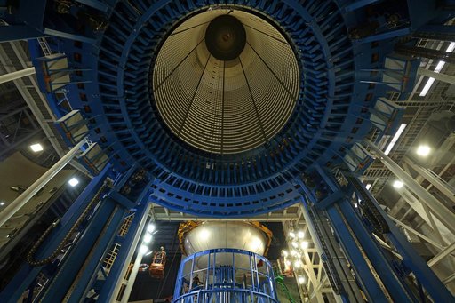 Core Stage Four Liquid Hydrogen Tank Aft Dome Lifts into Vertical Assembly Center