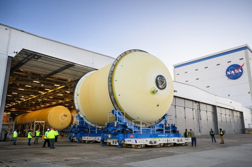 Artemis III Liquid Oxygen Tank Prepares for Forward Join