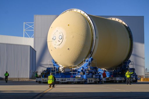 Artemis III Liquid Oxygen Tank Prepares for Forward Join