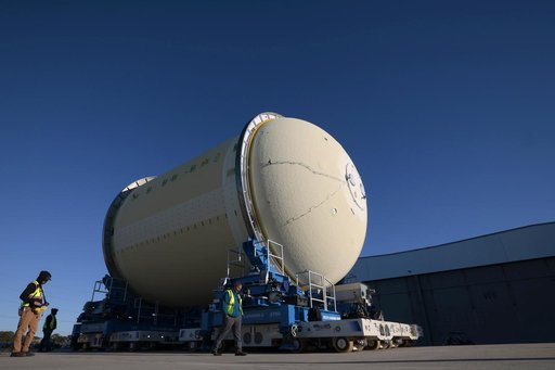 Artemis III Liquid Oxygen Tank Prepares for Forward Join