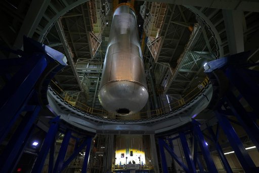 Fourth Liquid Hydrogen Tank for NASA’s Space Launch System Rocket Assembled