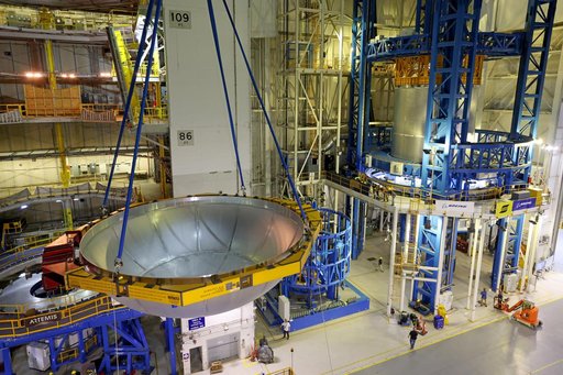 Final Dome Added to Artemis IV Liquid Oxygen Tank