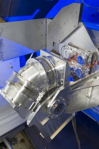 Dual Ion Spectrometer (DIS) engineering test unit