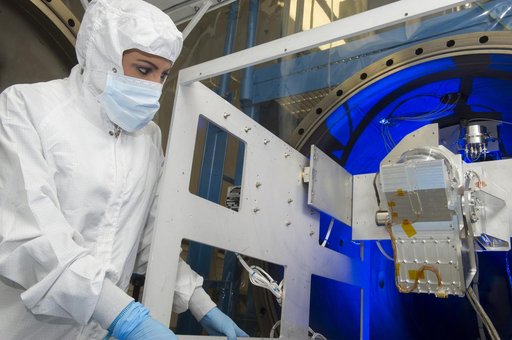 Dual Ion Spectrometer (DIS) engineering test unit