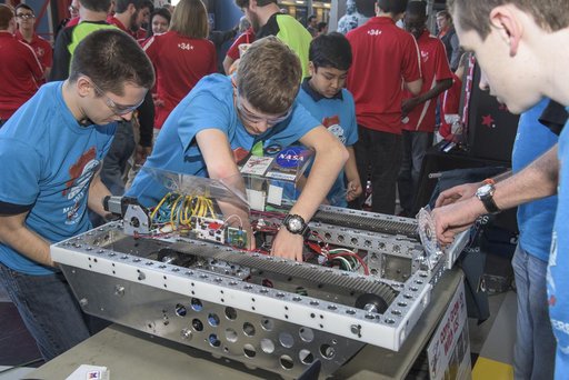 ROBOTS TO ROCKET CITY