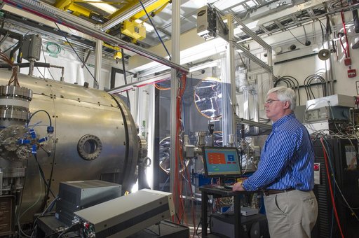 TODD SCHNEIDER INSIDE THE HIGH INTENSITY SOLAR ENVIRONMENT TEST