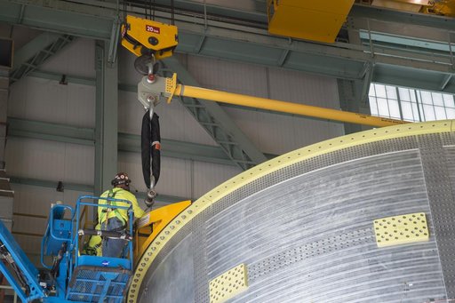 Pegasus delivers SLS engine section