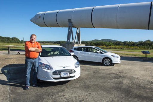 David Norris with Ford Focus electric cars