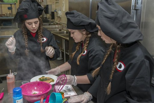 HUNCH Student Culinary Competition at USSRC's Davidson Center