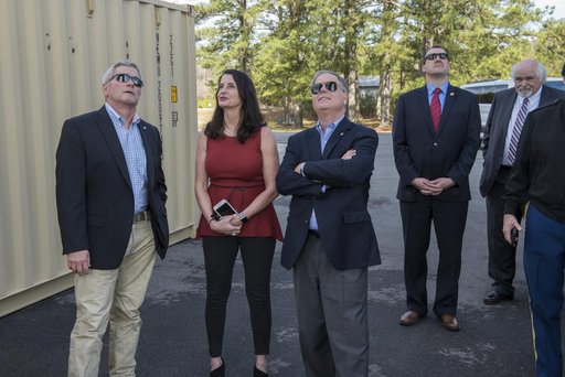 Senator Doug Jones (D-AL) Tour of MSFC Facilities