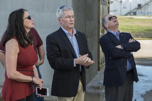 Senator Doug Jones (D-AL) Tour of MSFC Facilities