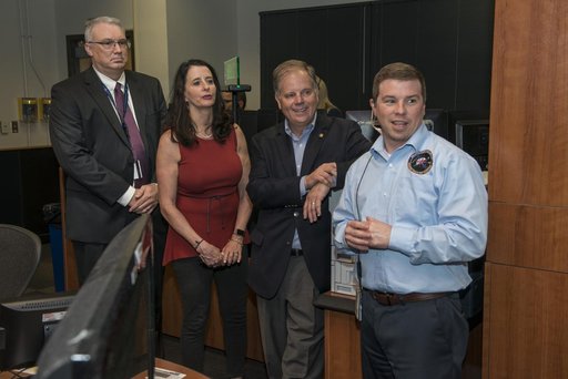 Senator Doug Jones (D-AL) Tour of MSFC Facilities