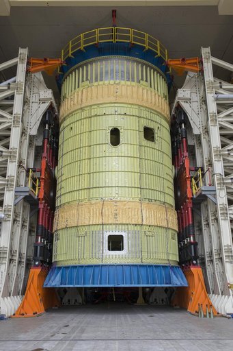 SLS Intertank Test Article, ITA, is attached to crosshead of loa