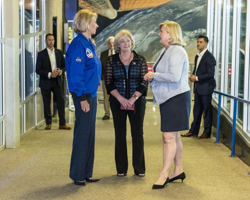 Betsy DeVos, Secretary of Education, Visit to MSFC and USSRC