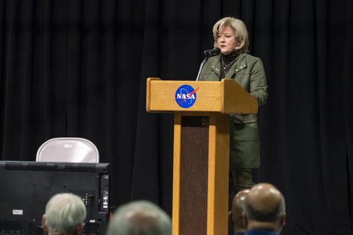 MSFC Director Jody Singer Conducts All Hands Regarding Furlough