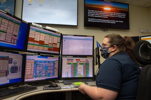 A look inside the International Space Station Payload Operations Integration Center at NASA’s Marshall Space Flight Center in Huntsville, AL.  The POIC team supports science operations on the International Space Station 24 hours a day, 7 days a week. For more than 20 years the POIC team has worked w