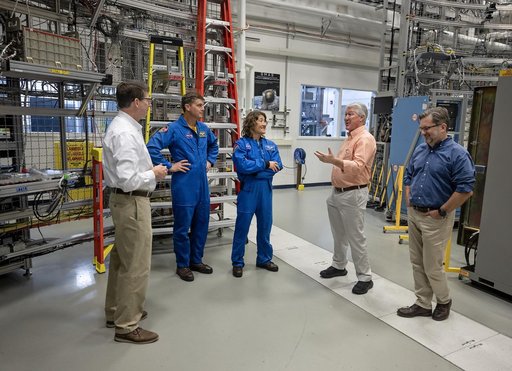 ARTEMIS II CREW VISIT
