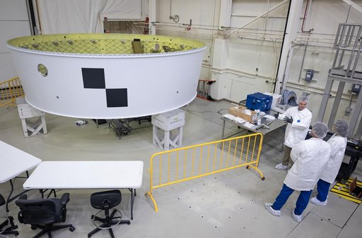 ARTEMIS II CREW VISIT