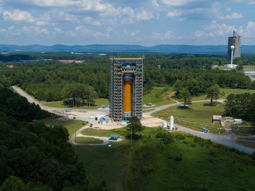 MSFC_070919_SLS_LH2_STA_In_Stand_6