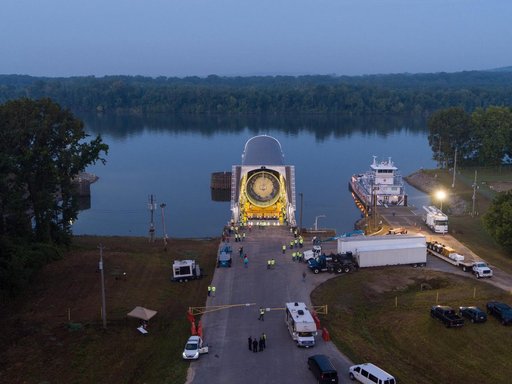 MSFC_070919_SLS_LOX_STA_Unload-2