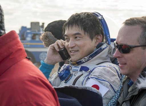 Expedition 49 Soyuz MS-01 Landing