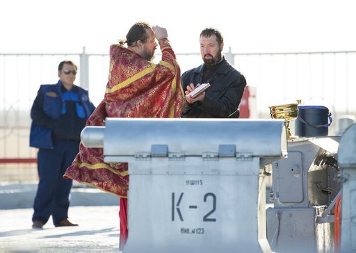 Expedition 51 Soyuz Blessing