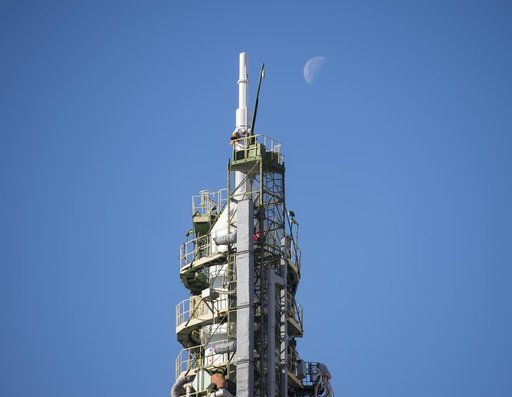 Expedition 51 Preflight