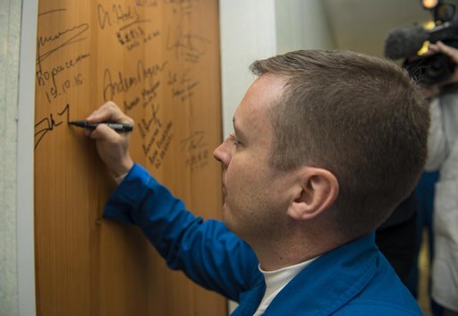 Expedition 51 Door Signing