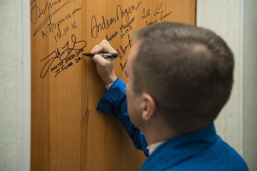 Expedition 51 Door Signing
