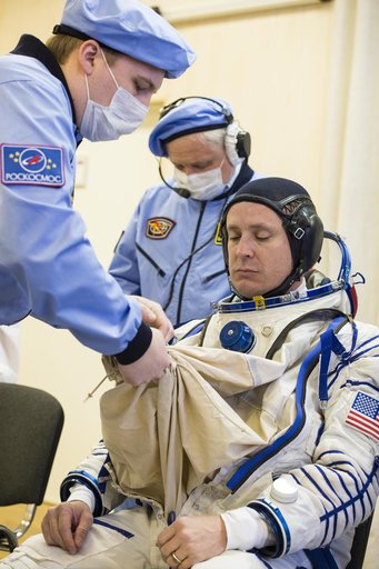 Expedition 51 Suit Up