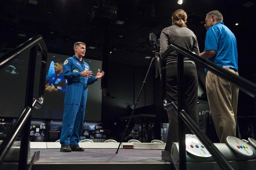 Astronaut Shane Kimbrough at Air and Space Museum