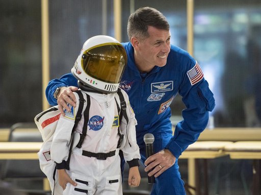 Astronaut Shane Kimbrough at Arlington Career Center