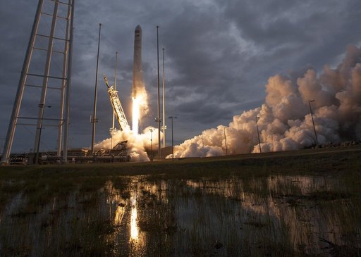 Orbital ATK CRS-8 Launch