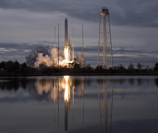 Orbital ATK CRS-8 Launch