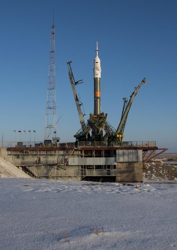 Expedition 54 Soyuz Rollout