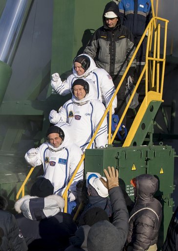 Expedition 54 Preflight