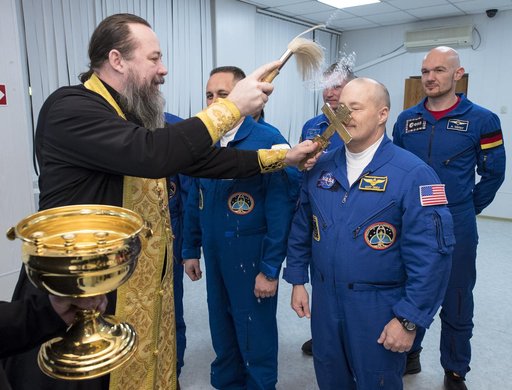 Expedition 54 Preflight