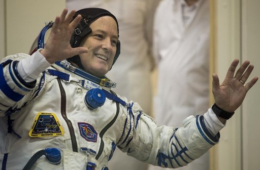 Expedition 54 Preflight