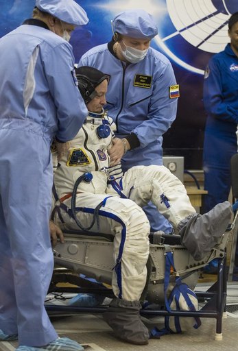 Expedition 54 Preflight