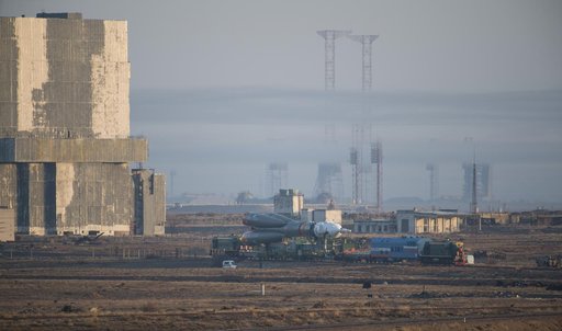 Expedition 55 Soyuz Rollout