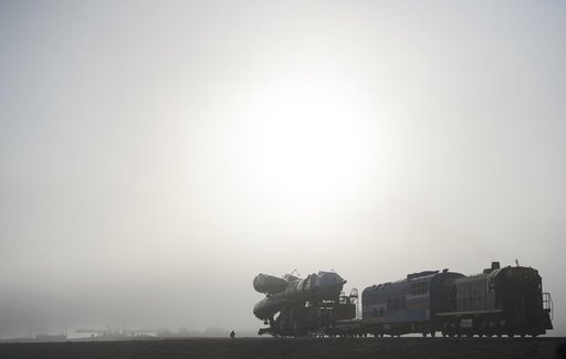 Expedition 55 Soyuz Rollout