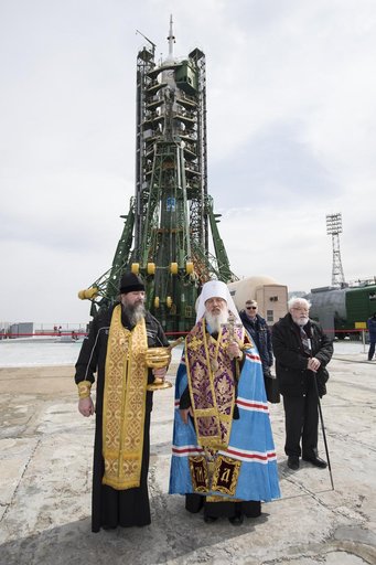 Expedition 55 Soyuz Blessing