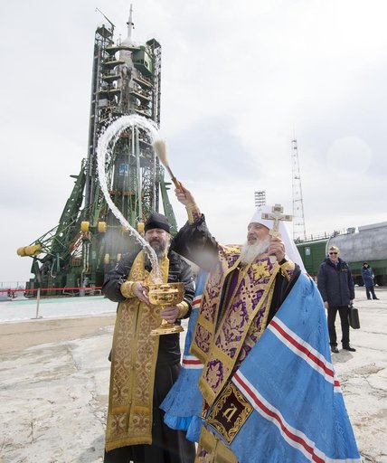 Expedition 55 Soyuz Blessing