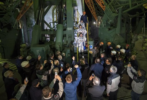 Expedition 55 Preflight