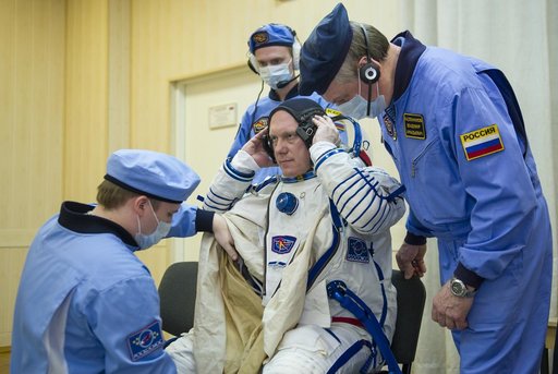 Expedition 55 Preflight