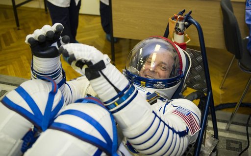 Expedition 55 Preflight