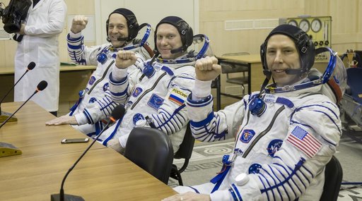 Expedition 55 Preflight